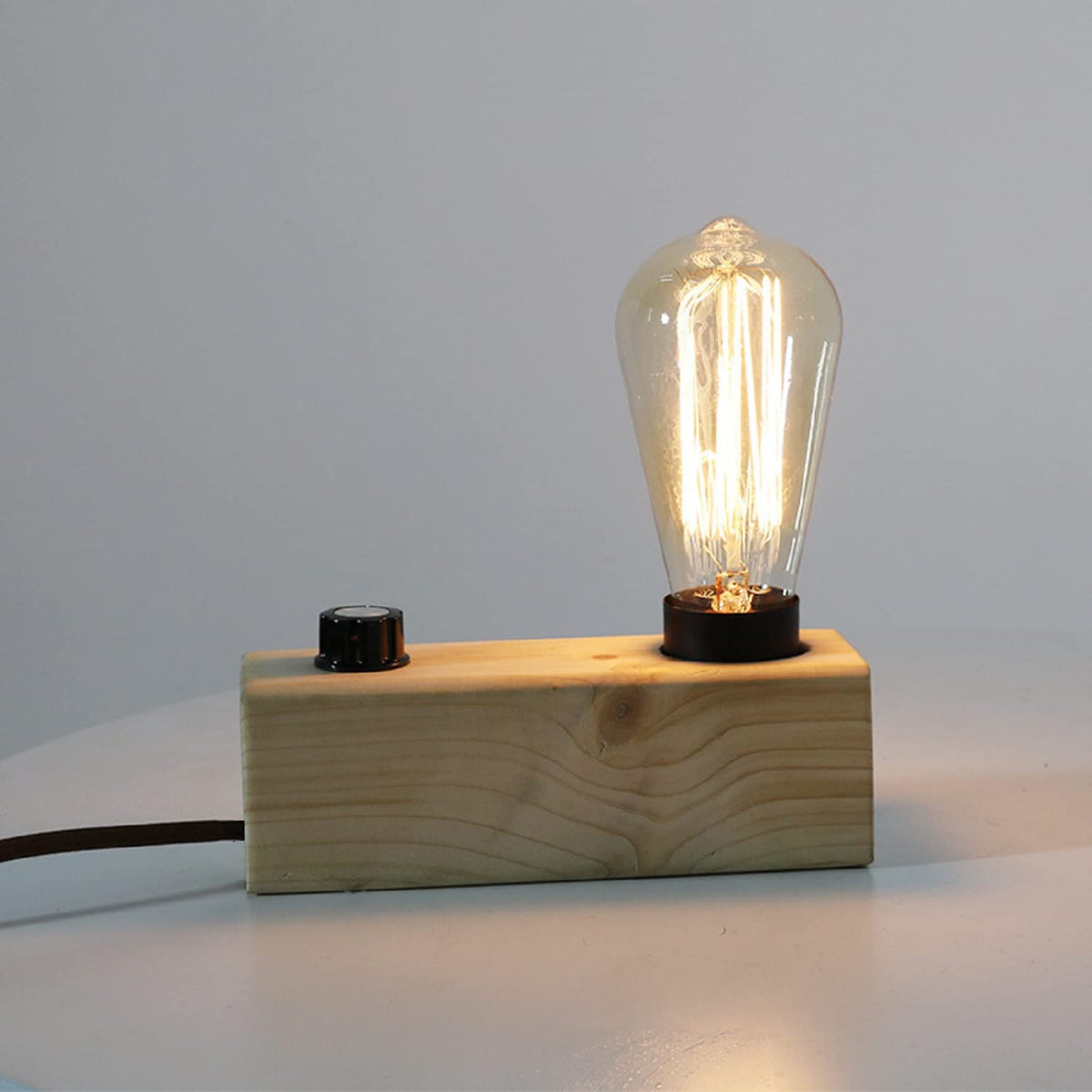 SooCooler Edison bulb six-pack provides convenient replacements