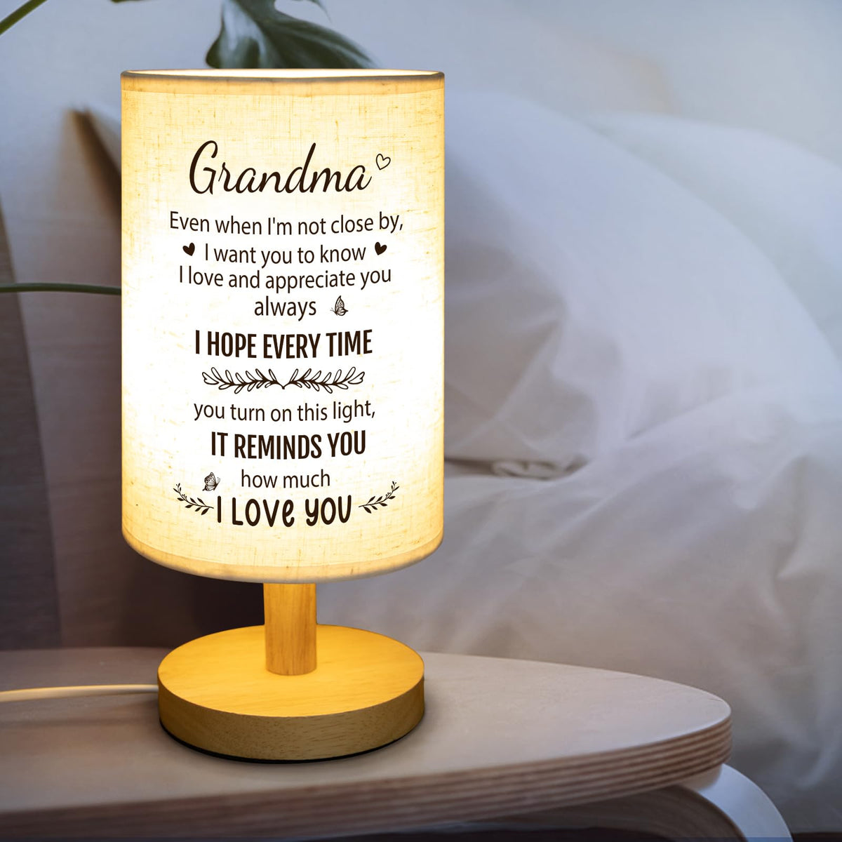 SOUHONEY lamp for a cozy reading nook with gentle glow