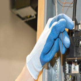 Southwire 8-Gauge copper grounding wire for jumpers and electrical runs.