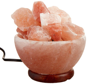 Handmade craftsmanship of Spantik lamp emphasizing authentic salt artistry.