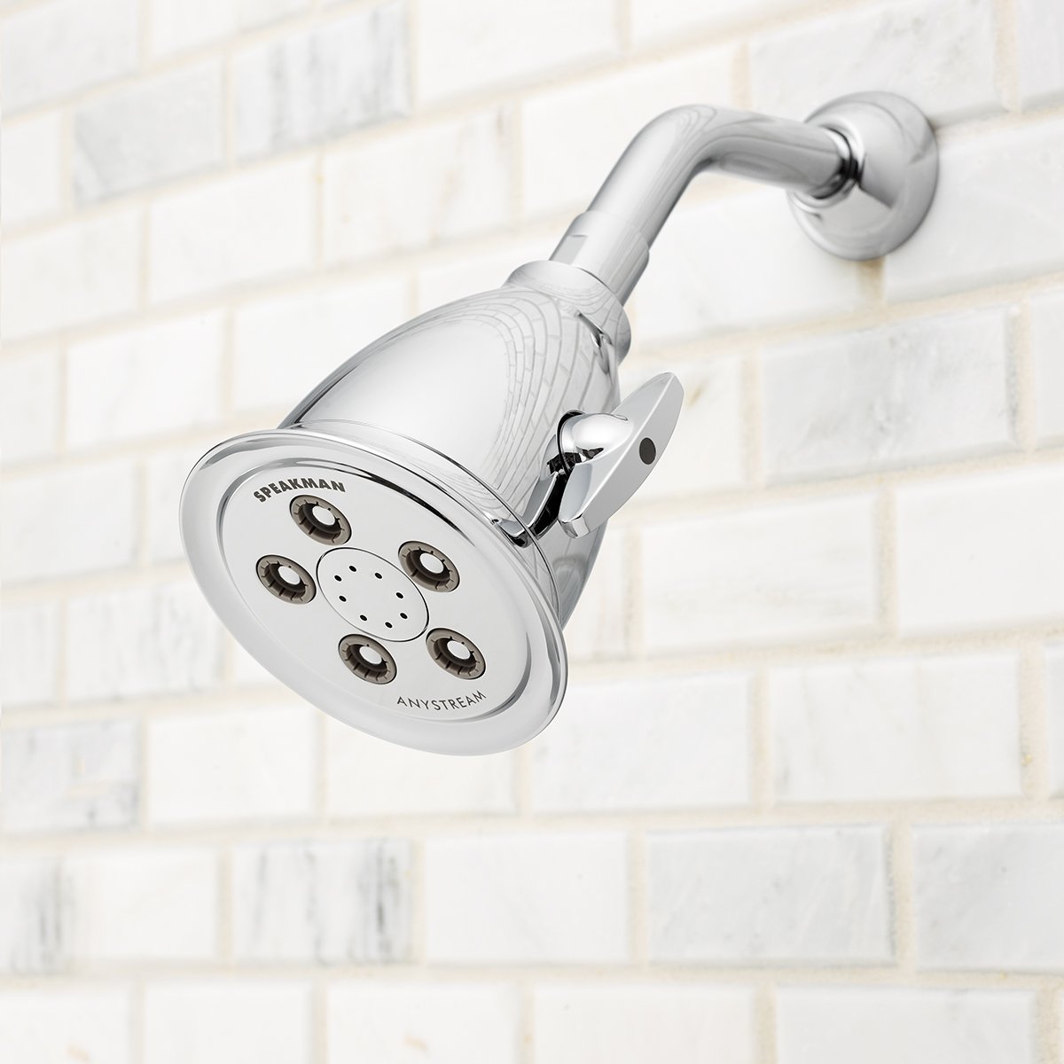 Speakman S-2005-HB side handle showing spray pattern control