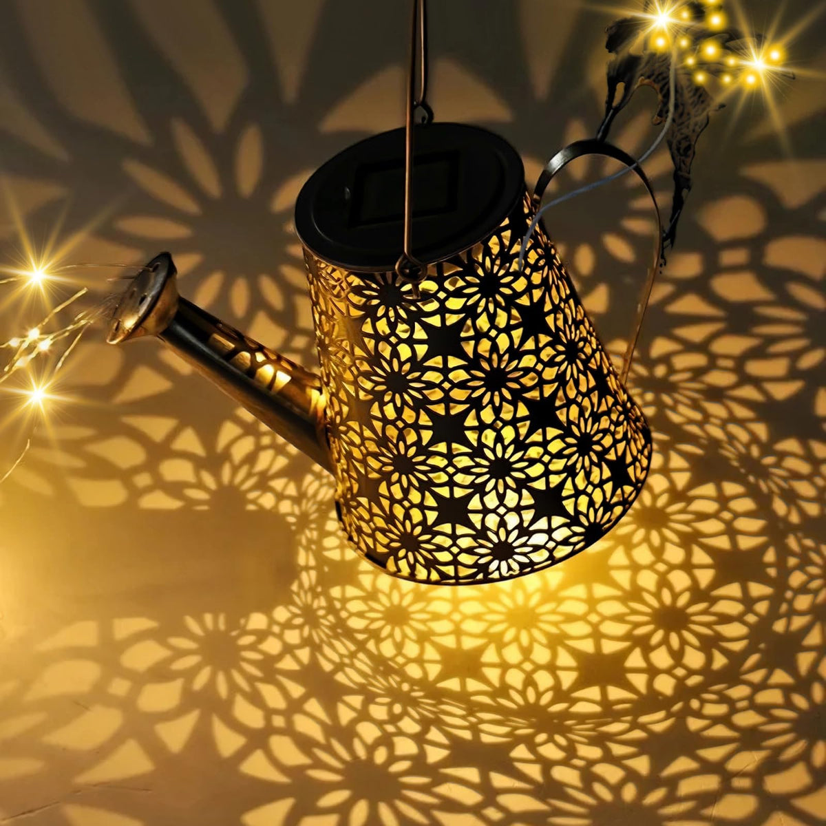 SRNPMIU solar watering can light dusk-to-dawn sensing for effortless nighttime ambience