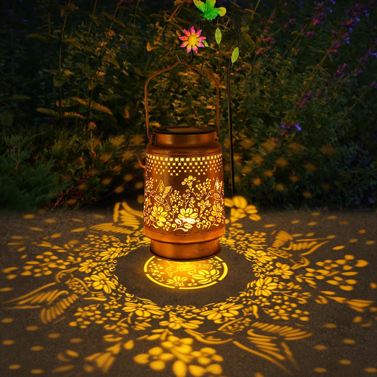 Stadeco easy-installation solar lantern set for quick outdoor setup.