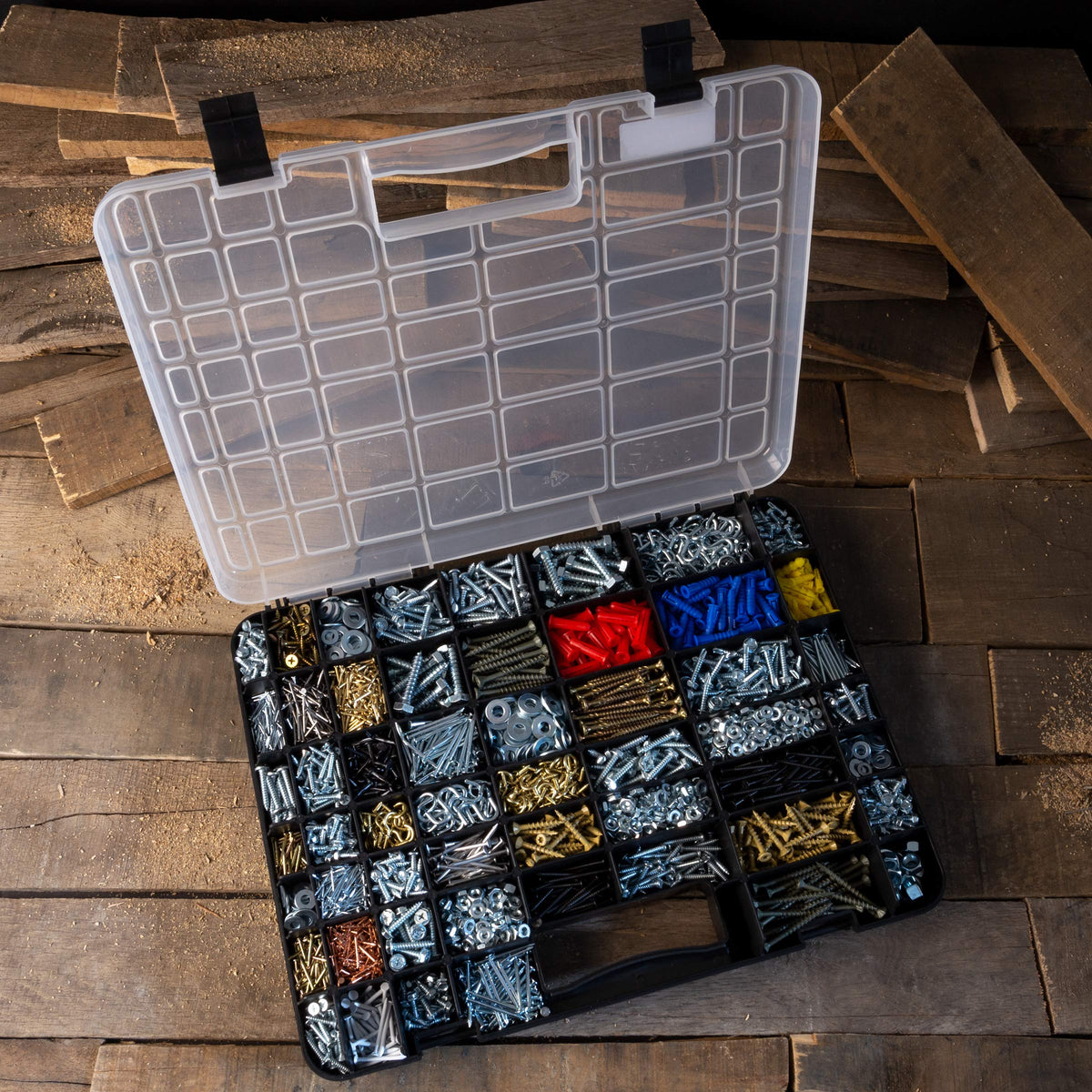 Stalwart 75ST6073 case with handle for portable organization.