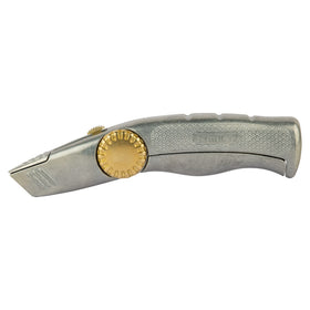 Stanley FatMax Snap Off Knife Pro with retractable blade for precise cuts.