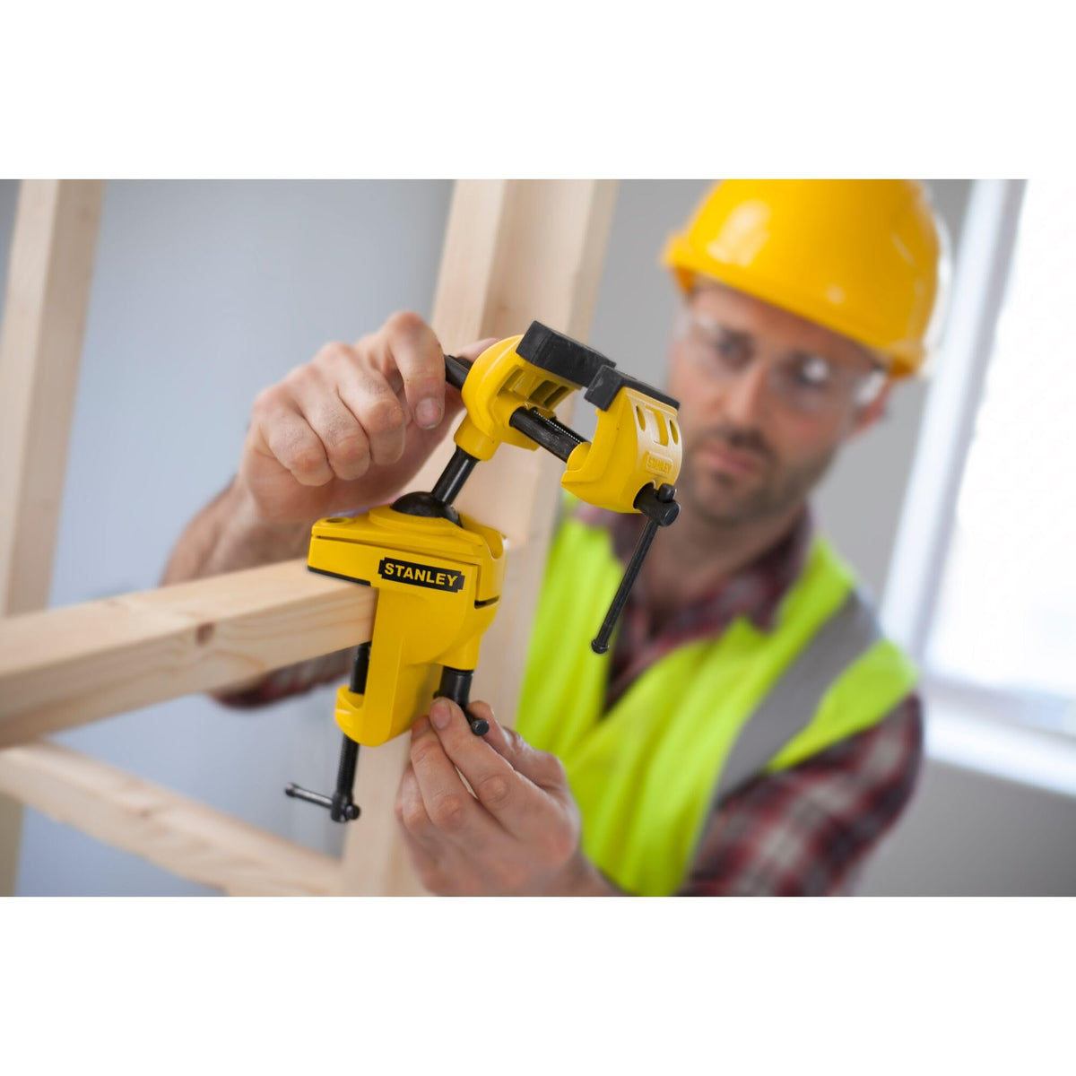 Stanley MaxSteel hobby vice demonstrates adjustable positions for convenient access.