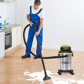 Stanley SL18129 replaceable filter protects suction performance.