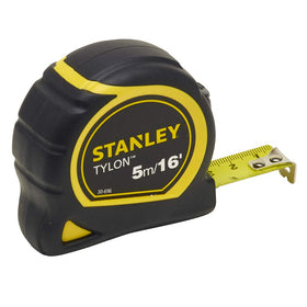 Stanley Tylon blade coating enhances wear resistance for repeated use on site.