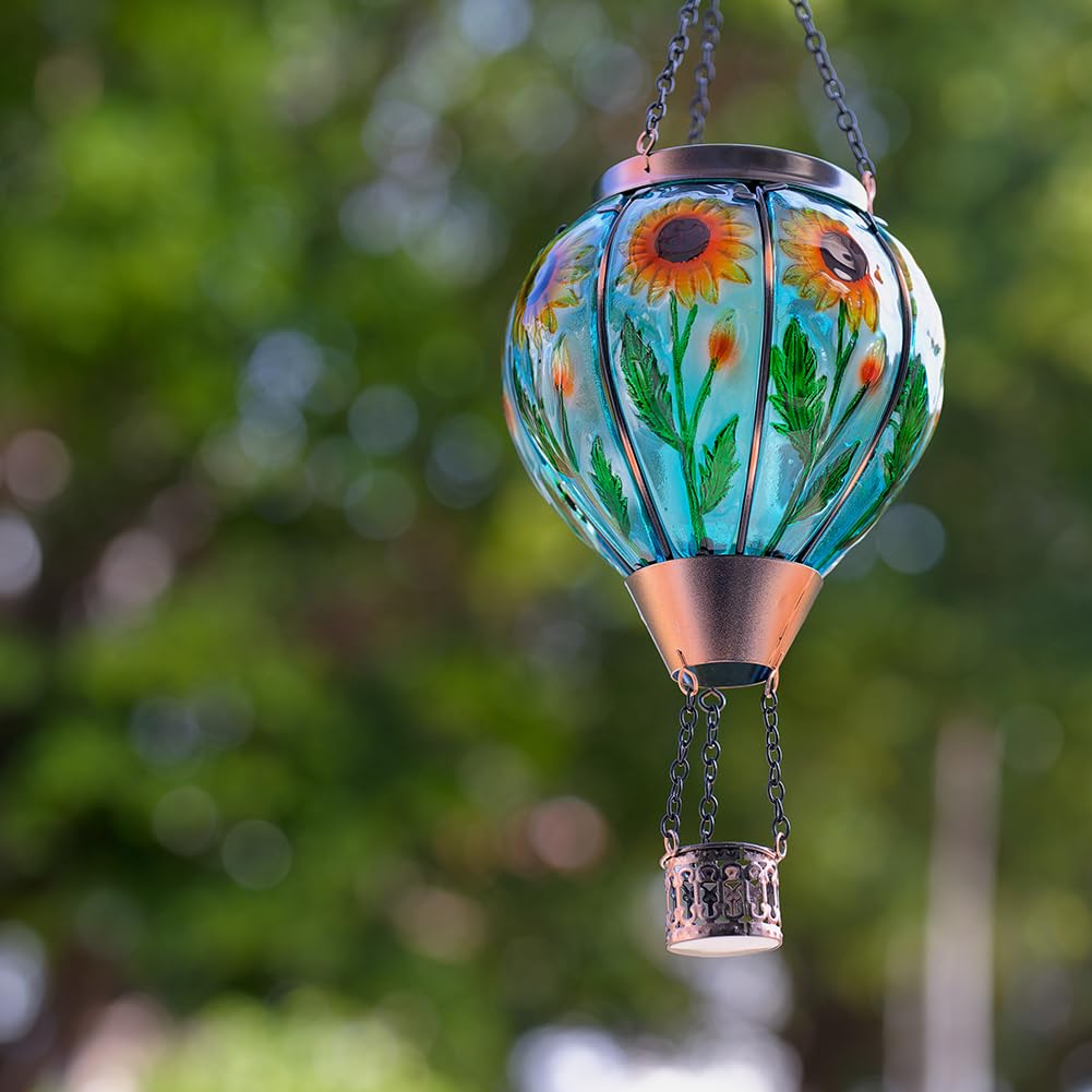 Starsoul gift-ready solar lantern makes a thoughtful garden present