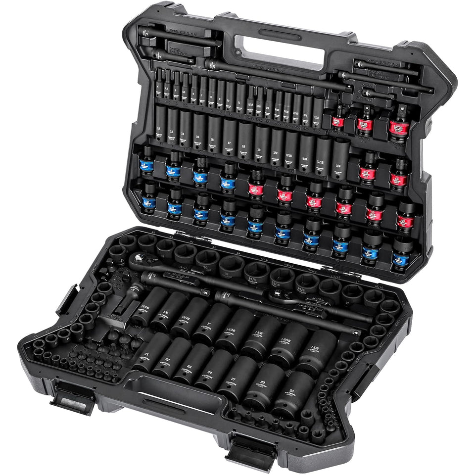 STARWORK True Mechanic 153-piece socket set in case for professional automotive projects.