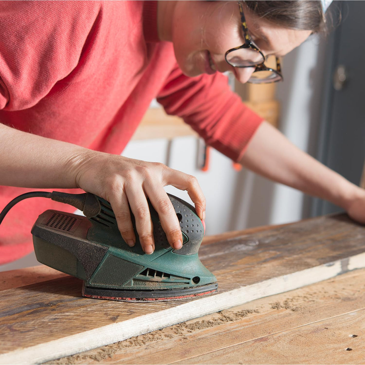 Premium hook-and-loop backing supports quick replacement in a busy workshop.