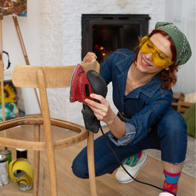 Versatile sanding on wood, metal, fiberglass, and painted surfaces