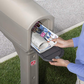 Step2 MailMaster Express weather-resistant construction resisting rain and sun