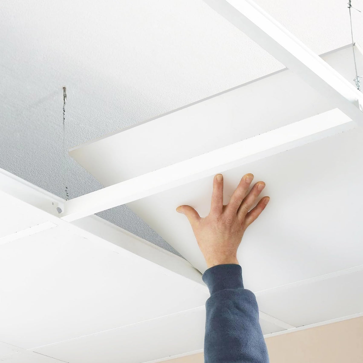 STICKGOO tile surface is paintable to match any decor