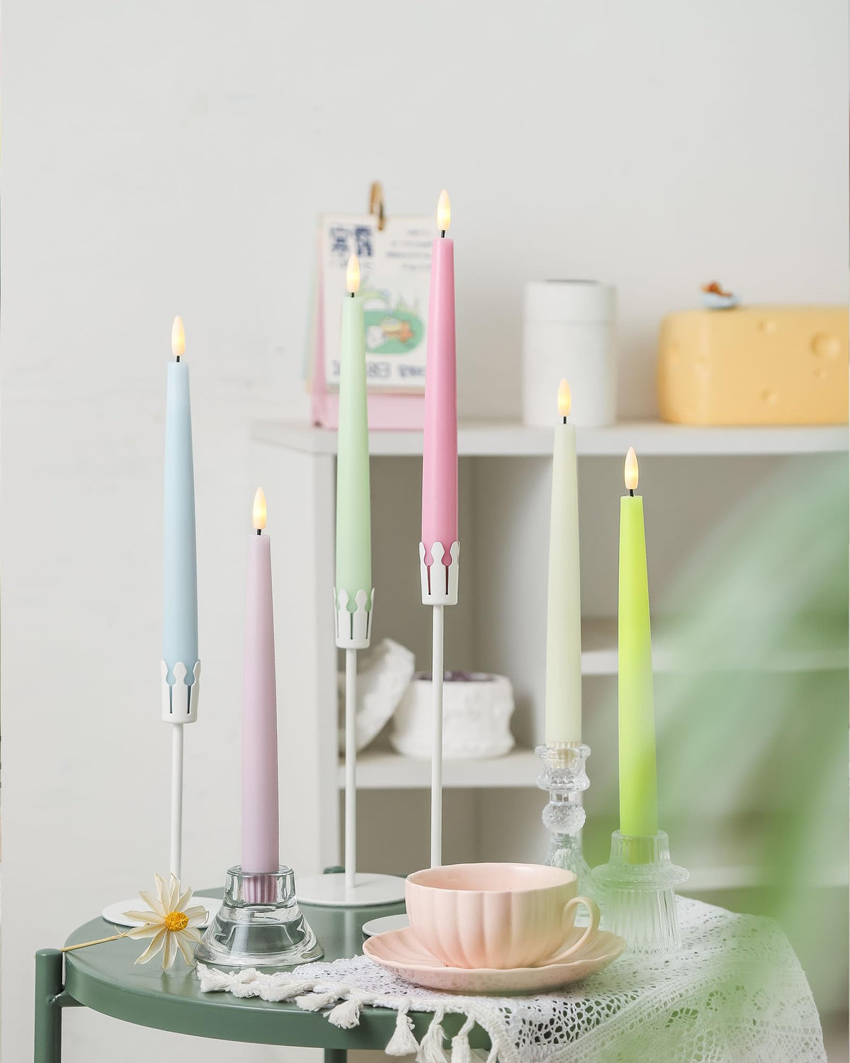 Stmarry 3D flickering flame creates warm, lifelike ambiance.