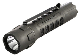 Streamlight PolyTac beam shows broad brightness for outdoor work.