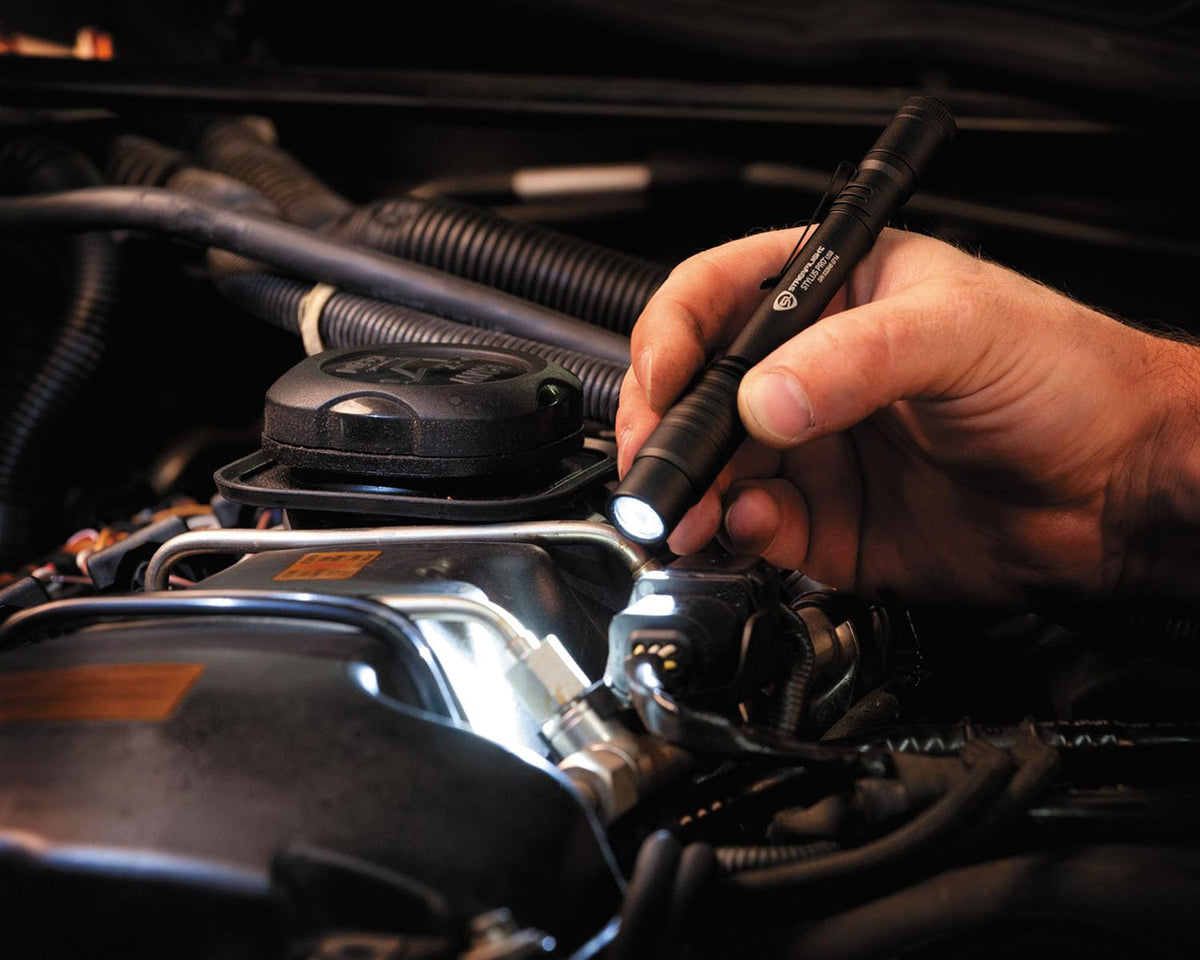 Streamlight Stylus Pro tail-cap switch supports momentary and steady modes