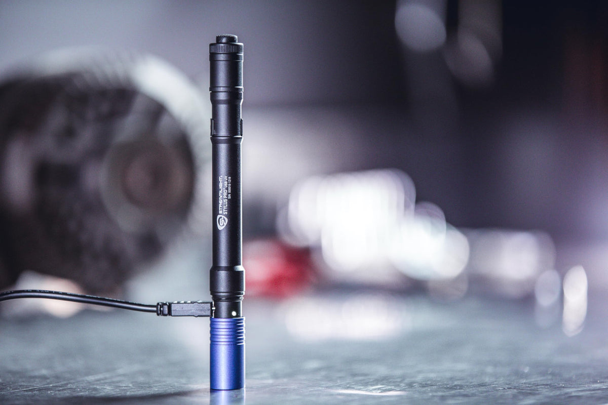 Streamlight Stylus Pro 400nm UV with regulated output for consistent performance.