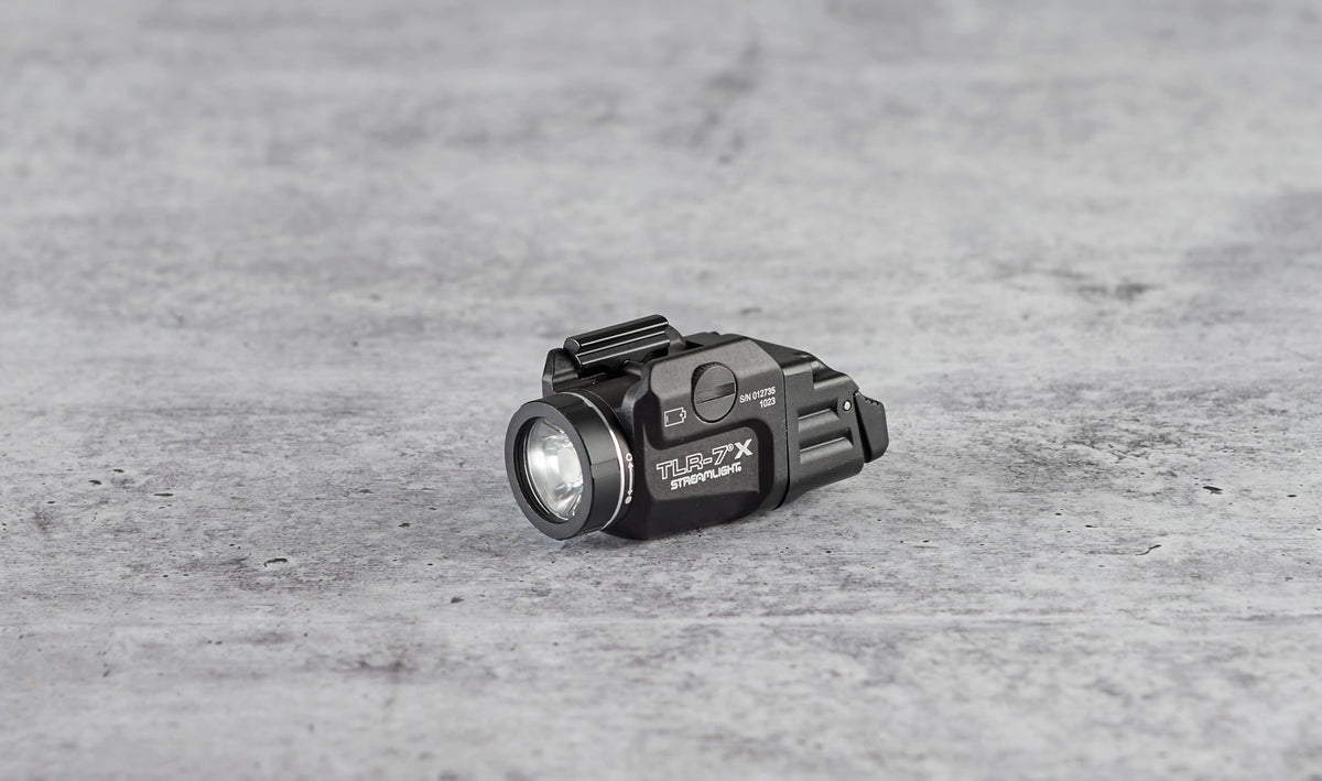 Low paddle switch offers ambidextrous control on the TLR-7 X