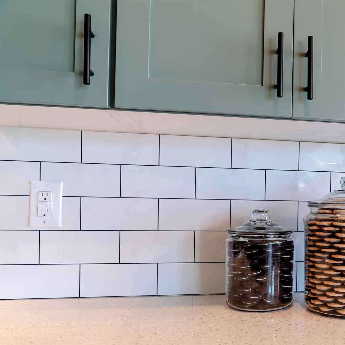 StyloVue easy-clean surface for daily maintenance.