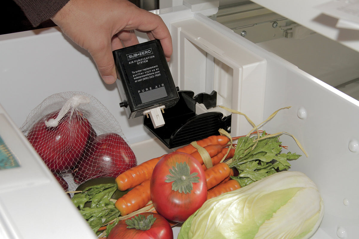 SUB-ZERO air purification cartridge 7042798 packaging shows non-perishable design.