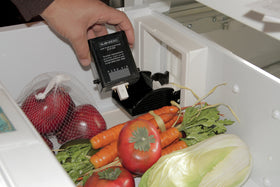 SUB-ZERO air purification cartridge 7042798 packaging shows non-perishable design.