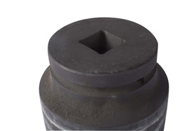 Sunex Tools 233MD 1/2-inch drive shows grip on rusted bolts.