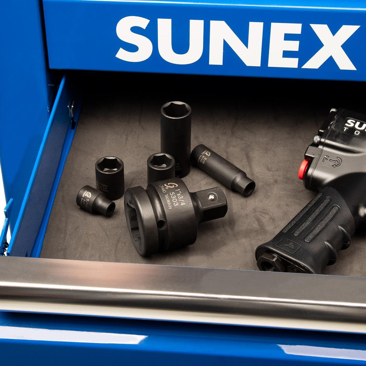 Sunex 5303 meets ANSI standards for reliable performance