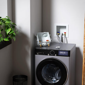 SUNGATOR inverted installation capability offers flexible mounting options.