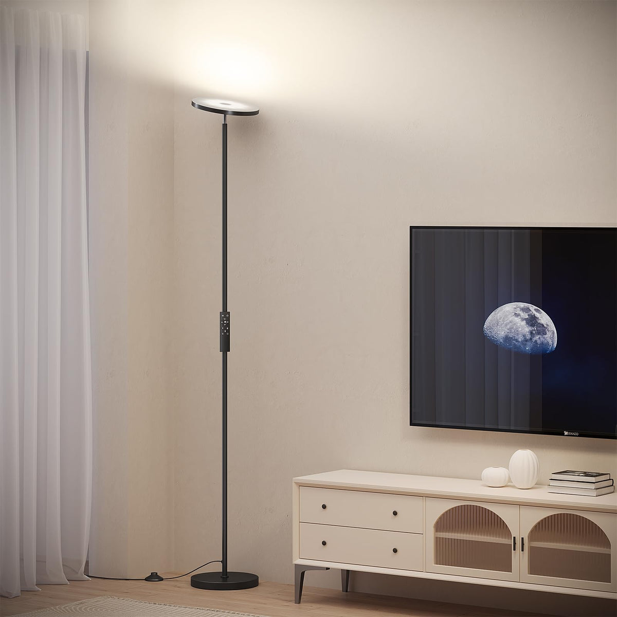 SUNMORY 69-inch tall lamp fits modern living rooms and corners