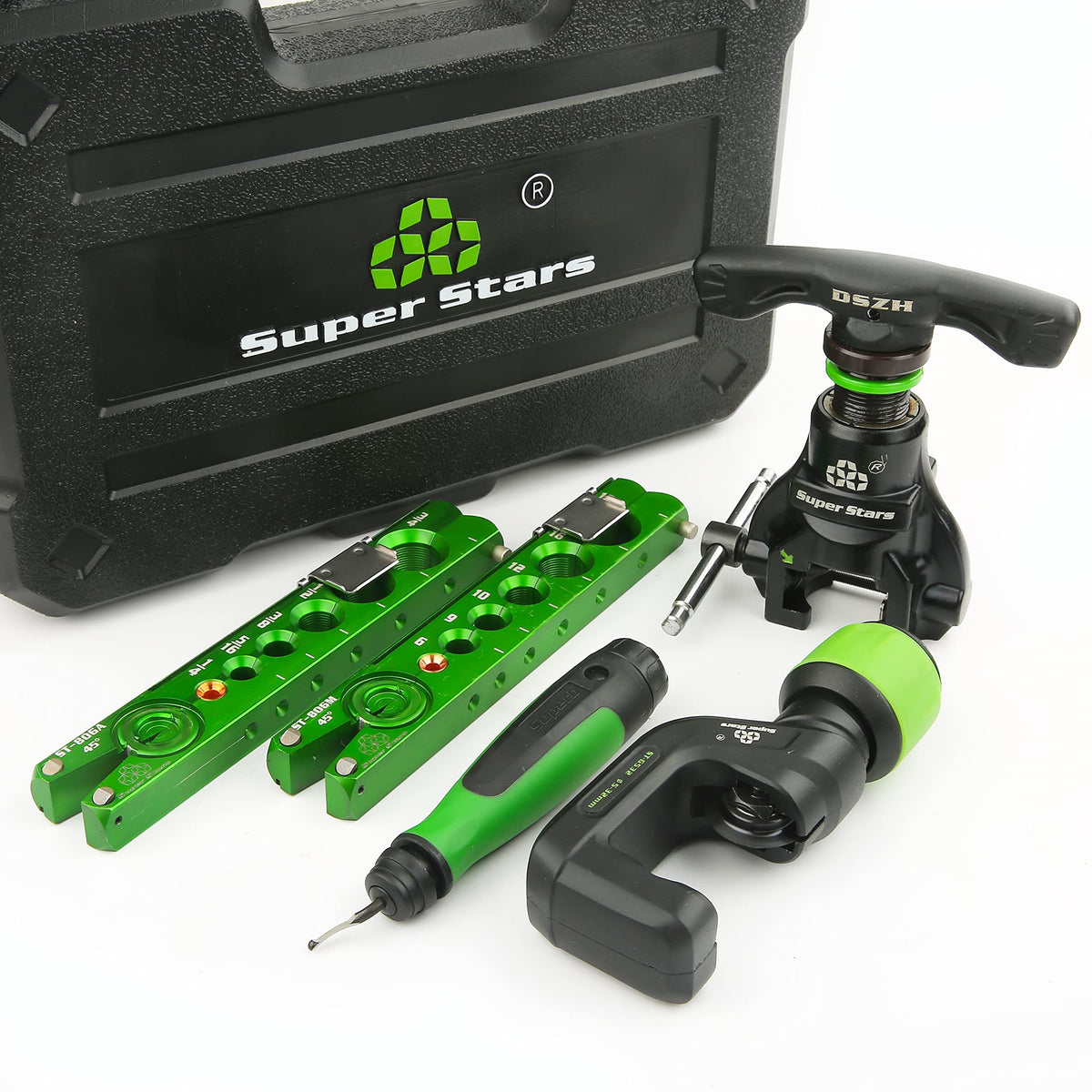 Super Stars flaring tool kit close-up of large feed screw for easy turning