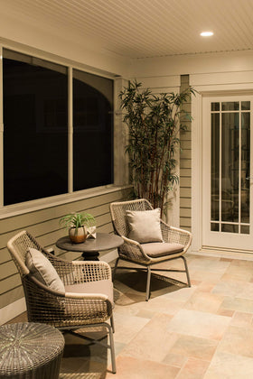 SYLVANIA BR40 soft white 2700K lighting example