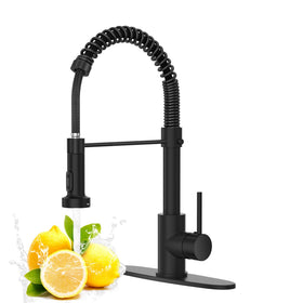 SYZYZTXY black faucet with pull-down sprayer for versatile kitchen tasks.