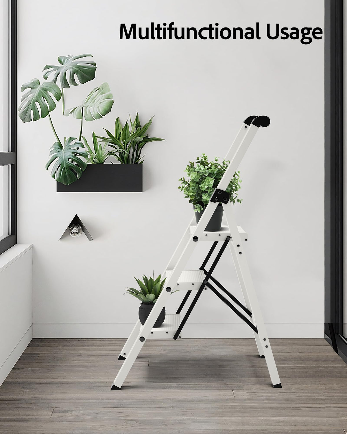 Taranta ladder supports 330 lbs with sturdy aluminum build