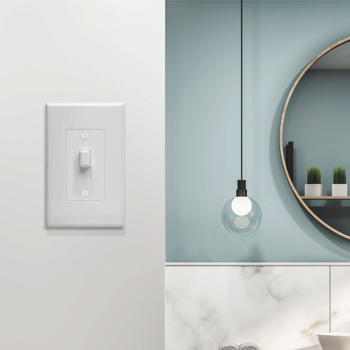 TayMac MW2570W Masque five-pack white wall plates for quick upgrades.