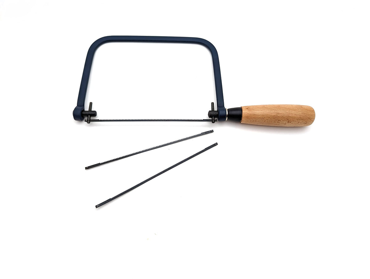 Taytools 777091 wooden handle allows easy blade tension adjustment