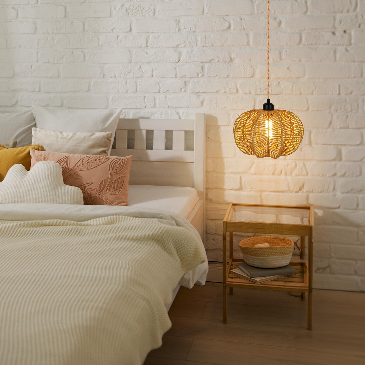 tebio 11-inch diameter by 7-inch height lamp for compact spaces