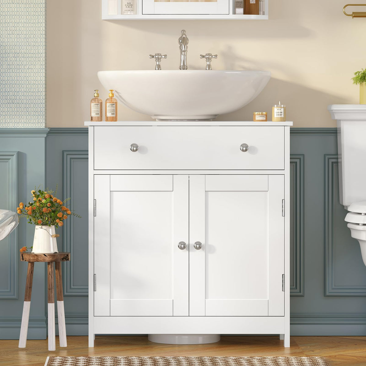 TEENFON storage with open drawers for easy access to cosmetics.