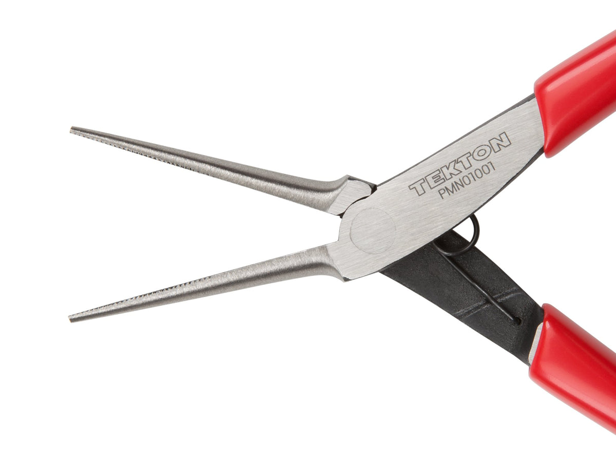 TEKTON PMN01001 in action with extra-long nose reaching a narrow space