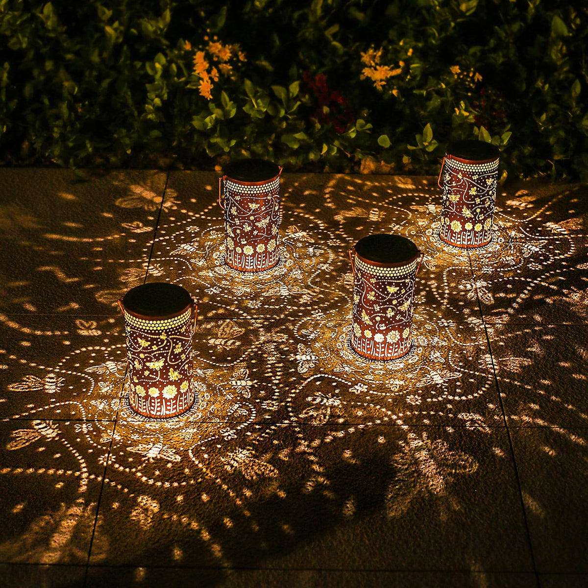 TIGGSY Bee Solar Lantern dusk-to-dawn operation conserves energy.
