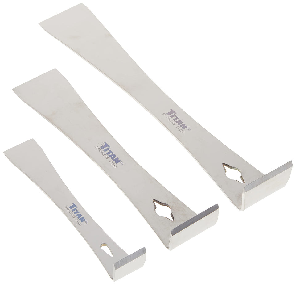 Titan 17007 close-up shows the 5-1/2-inch pry bar edge for precise scraping.
