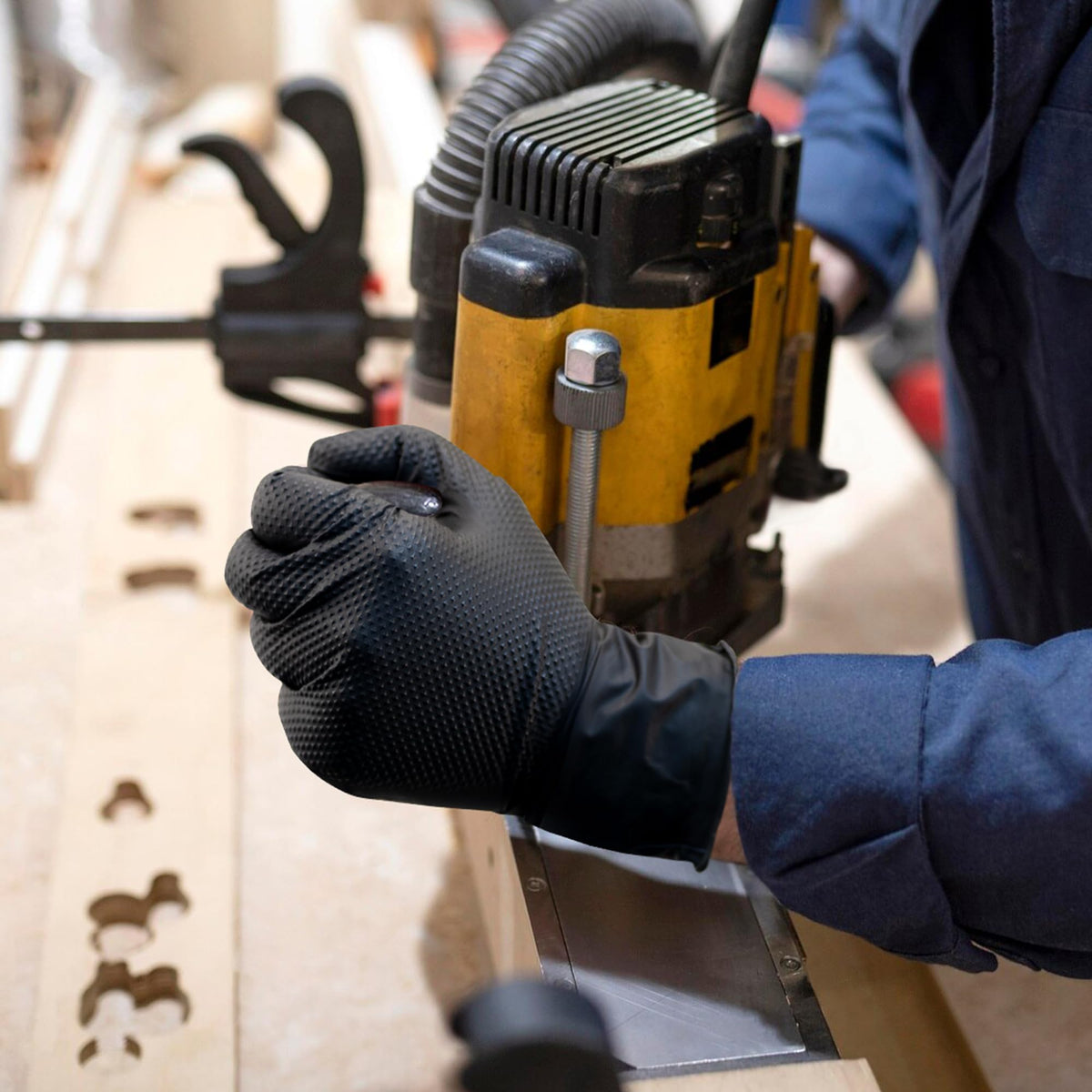 TitanFlex gloves ideal for oil changes and mechanical work with reliable grip.