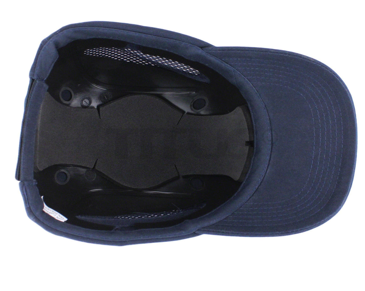 Washing and wear: outer shell and sweatband close-up