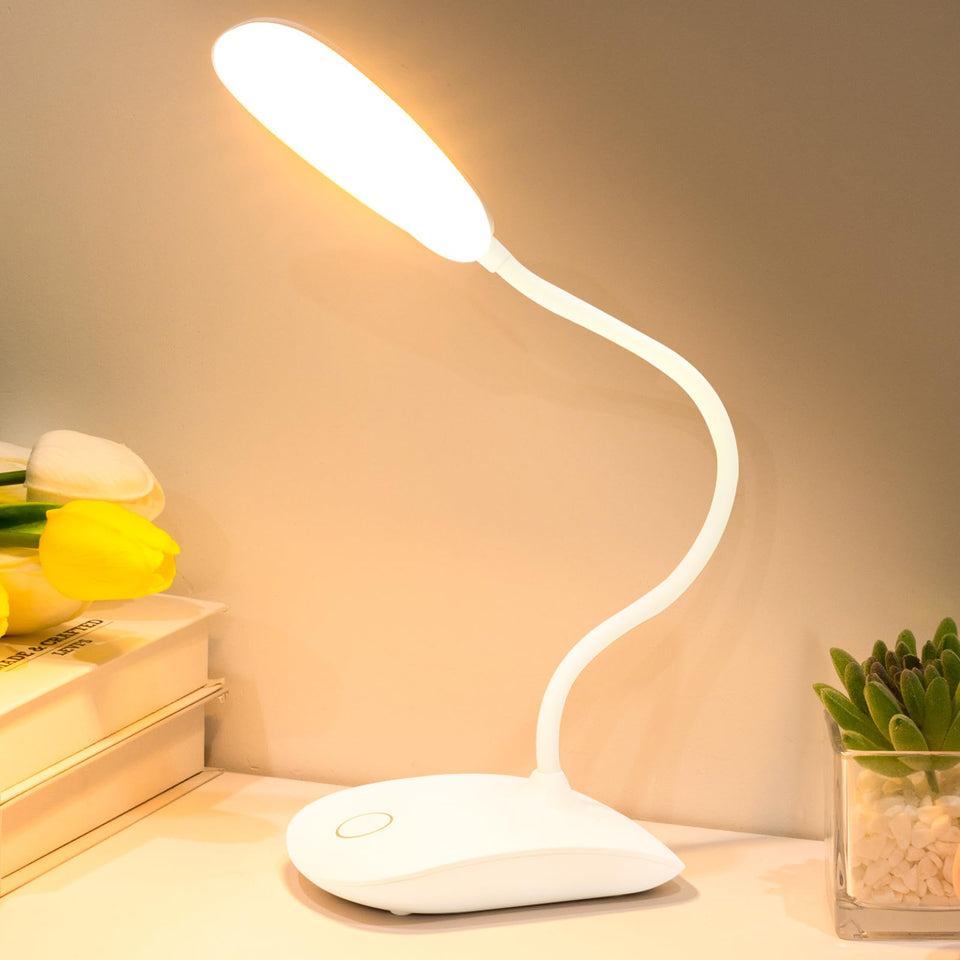TNNOP battery powered desk lamp open angle for study and work.