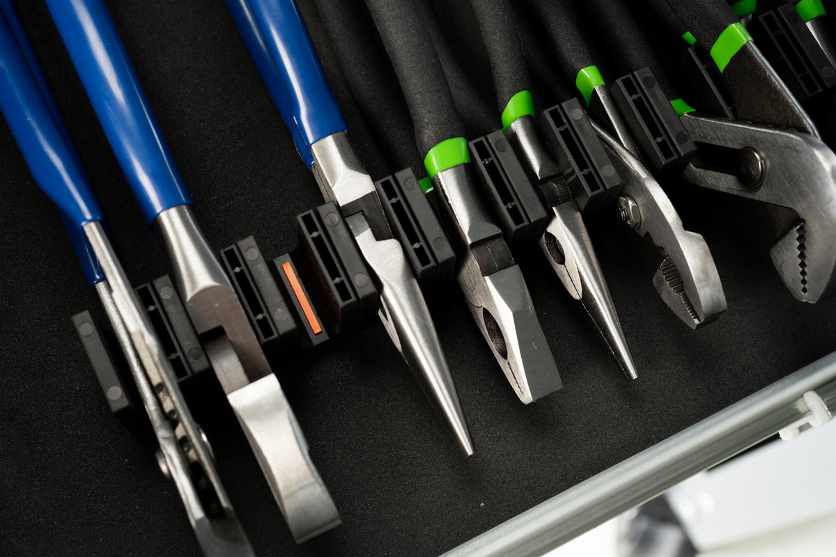 Professional and DIY setup using ToolBox Widget plier organizer Pro Series 4.0