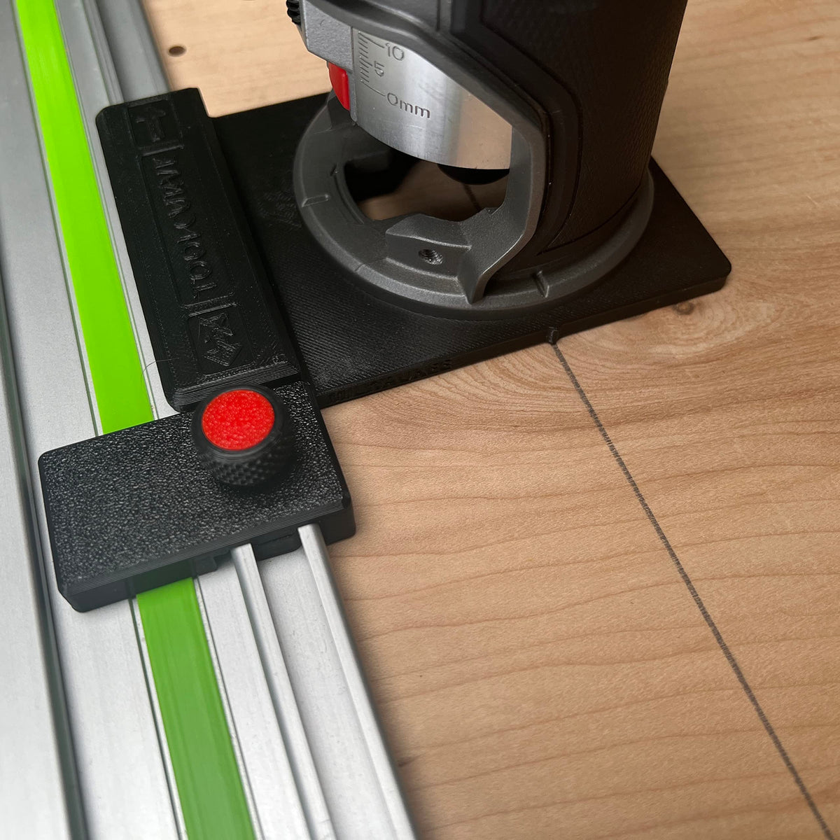 ToolCurve adapter supports dados for accurate grooves with Milwaukee router.