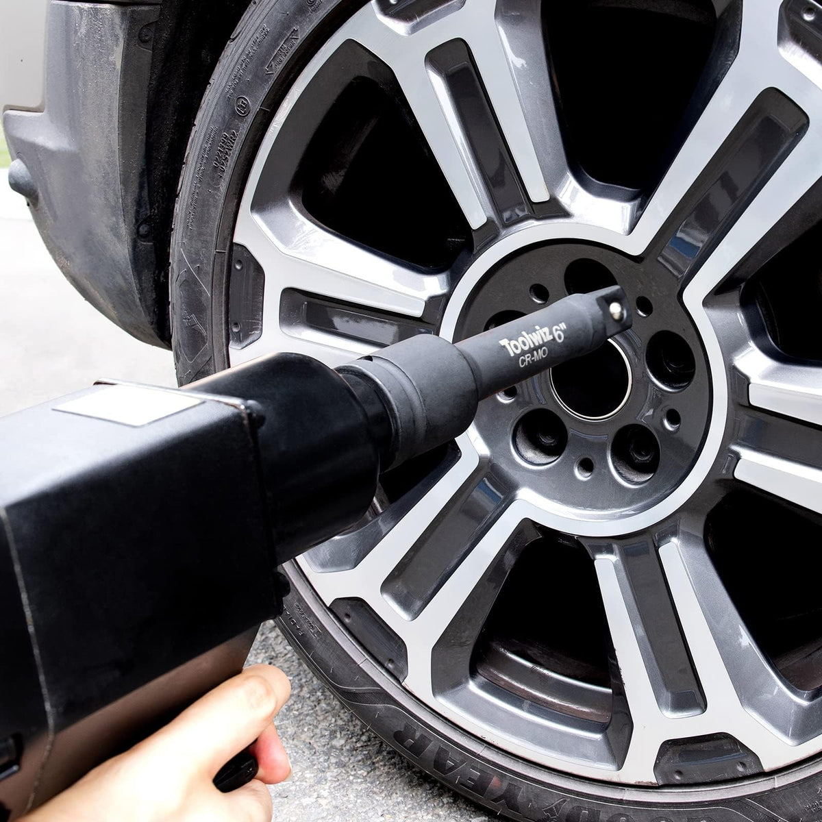 Toolwiz extension bar 6-inch extends reach for mid-range access.