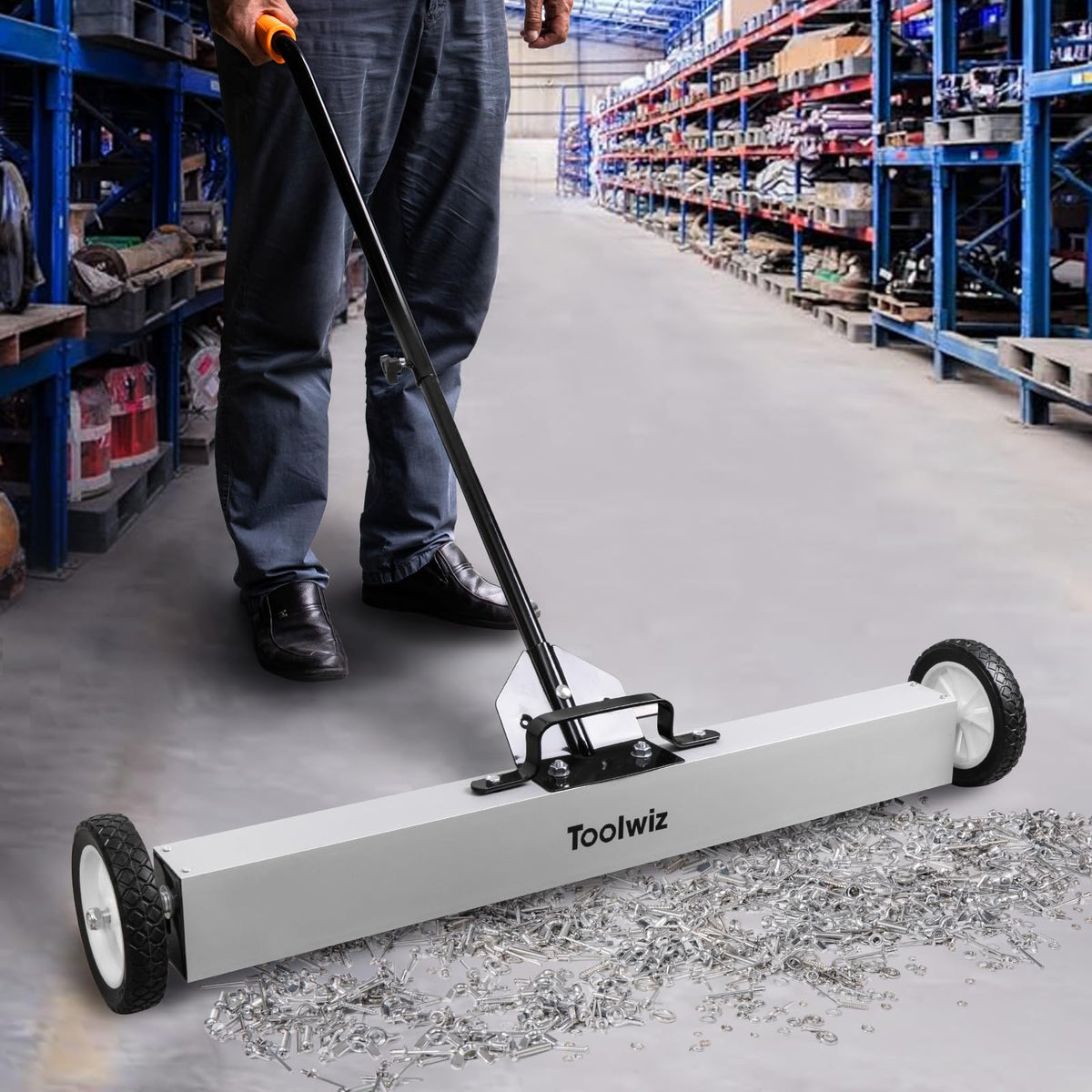 Toolwiz magnetic sweeper with handle release for easy debris drop