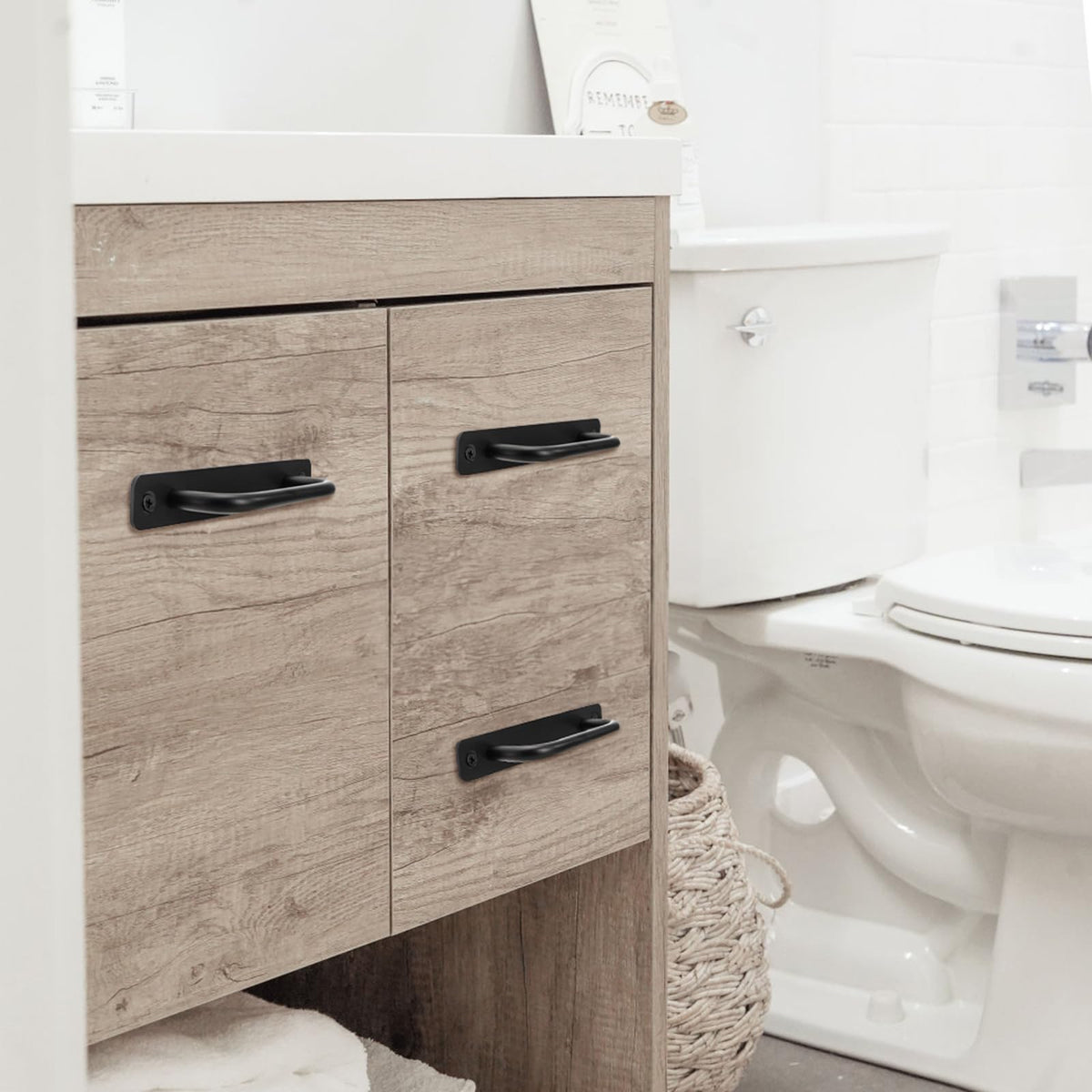 TOPZEA 12-pack cabinet hardware suits kitchens, bathrooms, and furniture.