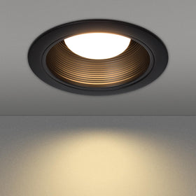 TORCHSTAR compatible bulbs like PAR30 PAR38 BR30 BR40 for versatile lighting.